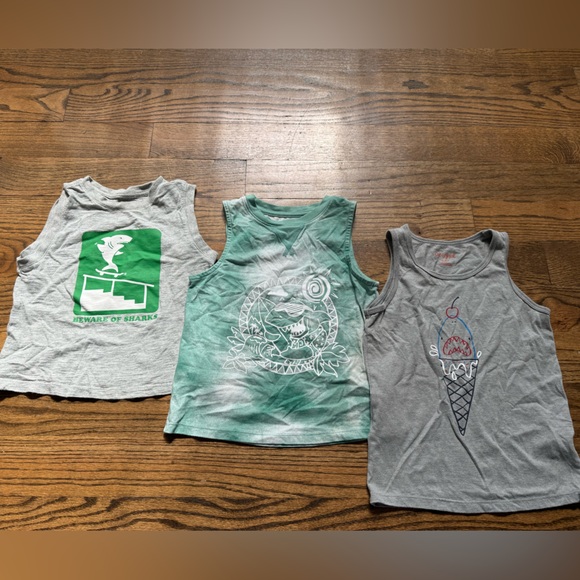 GAP Other - Trio of shark-themed tank tops, size 4/5